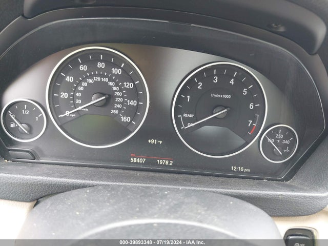 BMW 320i 2018 WBA8A9C50JAH12693 Image 7