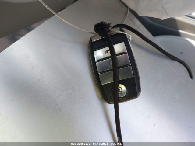 KNAGV4LD5H5014865 KIA Optima Plug-in Hybrid Ex