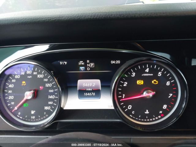 WDDZF4JBXJA467845 Mercedes-Benz E 300