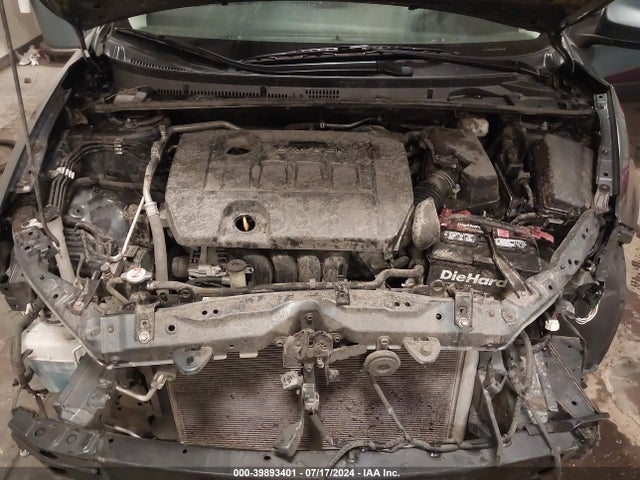 Toyota COROLLA LE 2018 5YFBURHEXJP782302 Image 10