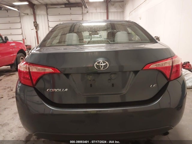 Toyota COROLLA LE 2018 5YFBURHEXJP782302 Image 17