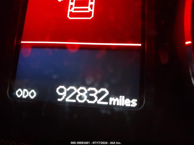 Toyota COROLLA LE 2018 5YFBURHEXJP782302 Image 7