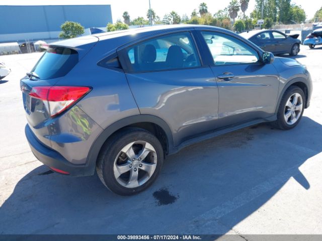 3CZRU6H33NM763268 Honda Hr-v Awd Lx
