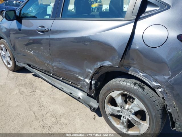 3CZRU6H33NM763268 Honda Hr-v Awd Lx