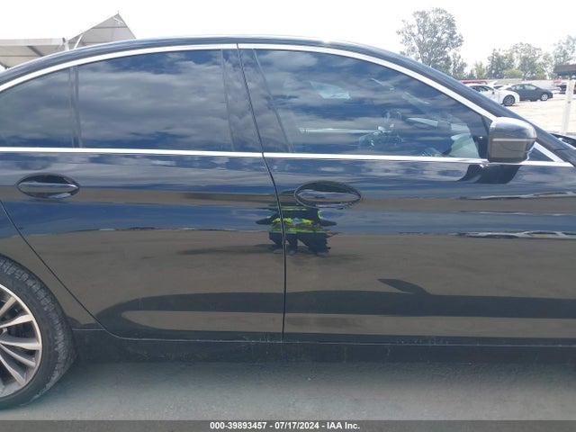 WBA53BH05NCJ21669 BMW 530 I