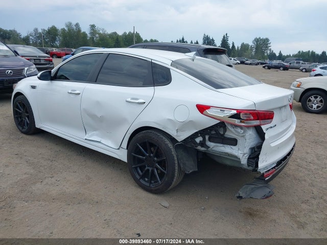 KIA Optima Lx 2018 5XXGT4L33JG228707 Image 3