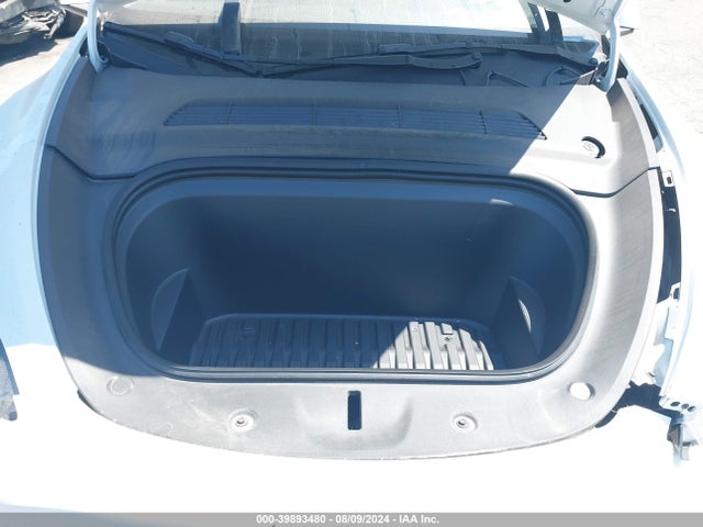 2023 TESLA MODEL Y 7SAYGDEE9PF807559 Photo 9