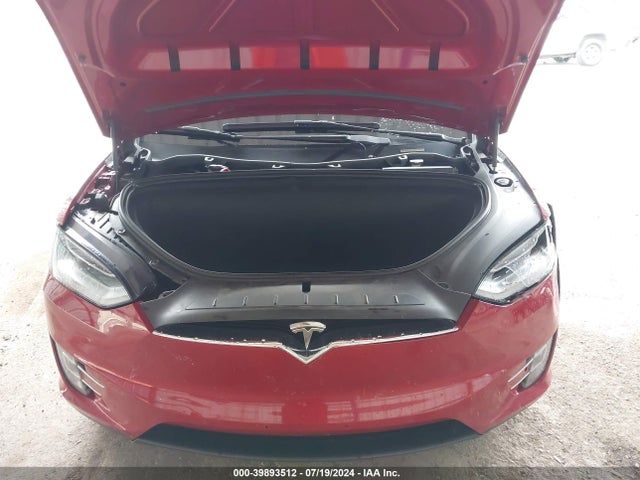 2018 TESLA MODEL X 5YJXCAE27JF133900 Photo 9