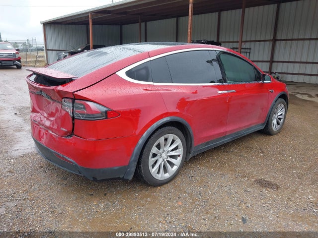 2018 TESLA MODEL X 5YJXCAE27JF133900 Photo 3