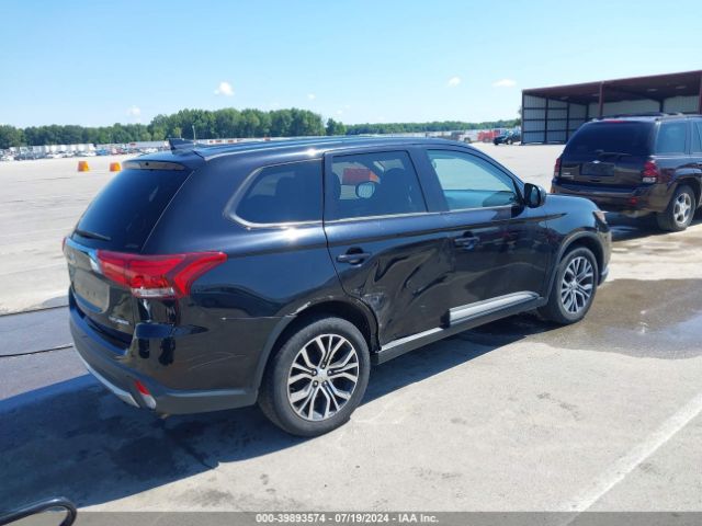 JA4AZ2A3XHZ031076 Mitsubishi Outlander Es