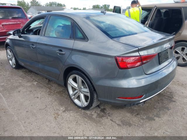 WAUB8GFF6J1053722 Audi A3 2.0t Premium/2.0t Tech Premium