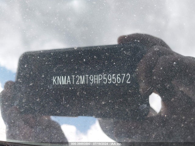 Nissan ROGUE SV 2017 KNMAT2MT9HP595672 Image 12