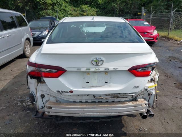 4T1T11AK8NU013543 Toyota CAMRY SE