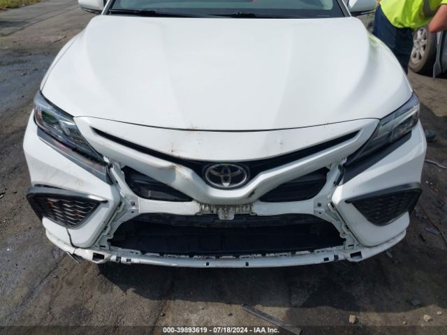 4T1T11AK8NU013543 Toyota CAMRY SE