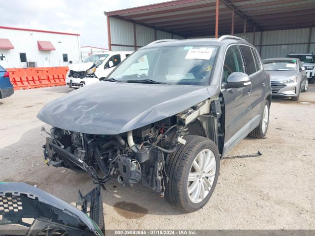 WVGBV7AX4GW573887 Volkswagen TIGUAN SE