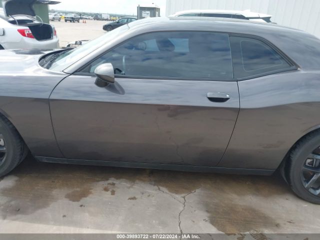 2C3CDZJG4MH670741 Dodge Challenger Gt