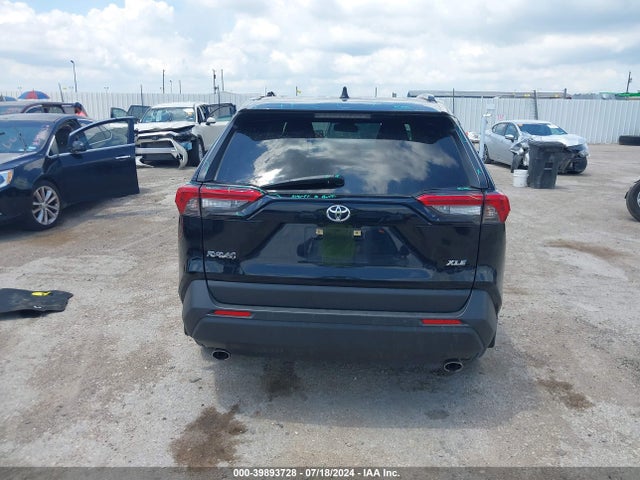 Toyota Rav4 Xle 2021 JTMW1RFV1MD069423 Image 16