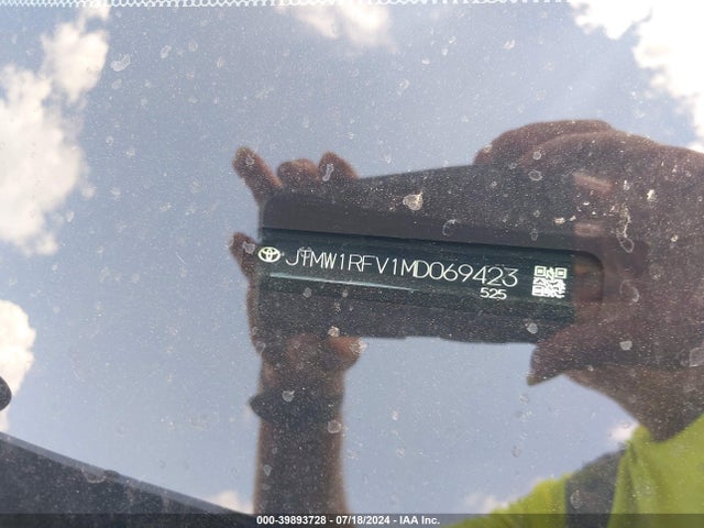 Toyota Rav4 Xle 2021 JTMW1RFV1MD069423 Image 9