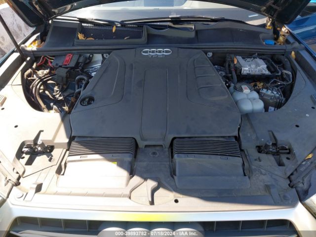 WA1LHAF76JD021780 Audi Q7 2.0t Premium