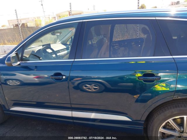 WA1LHAF76JD021780 Audi Q7 2.0t Premium