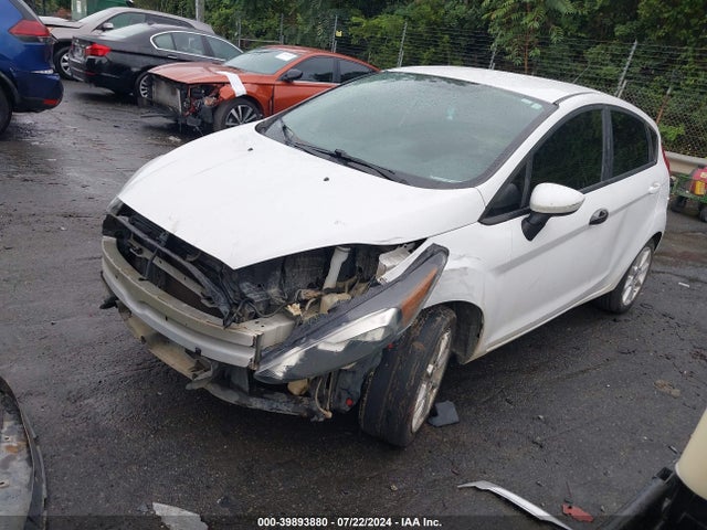 Ford FIESTA SE 2019 3FADP4EJ8KM138784 Image 2