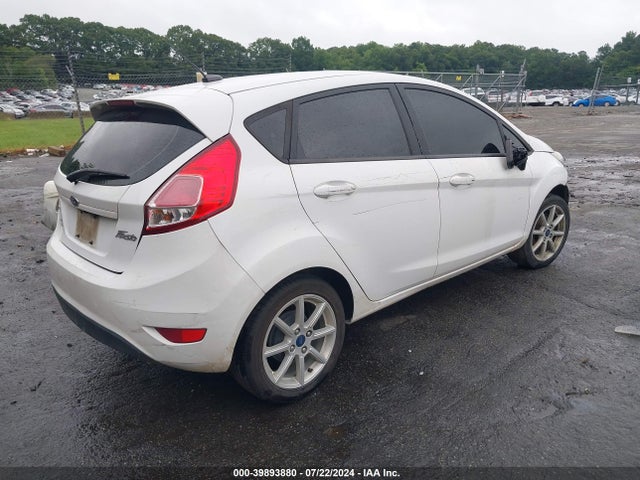 Ford FIESTA SE 2019 3FADP4EJ8KM138784 Image 4