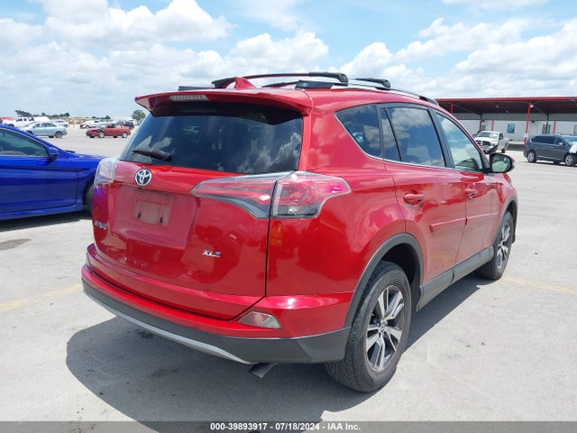 Toyota Rav4 Xle 2017 JTMWFREV5HJ119198 Image 4