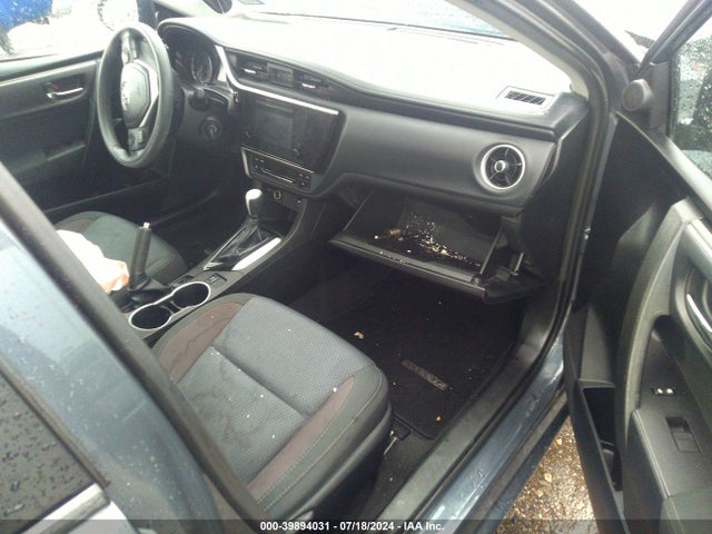 Toyota COROLLA LE 2018 5YFBURHEXJP744892 Image 5