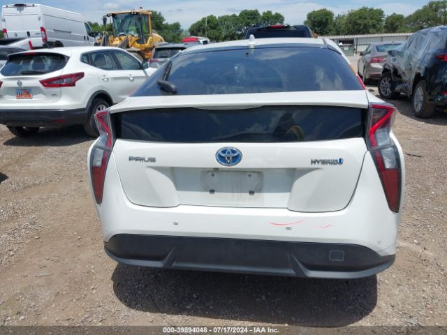 JTDKARFU7H3537124 Toyota Prius Four Touring
