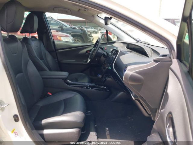 JTDKARFU7H3537124 Toyota Prius Four Touring