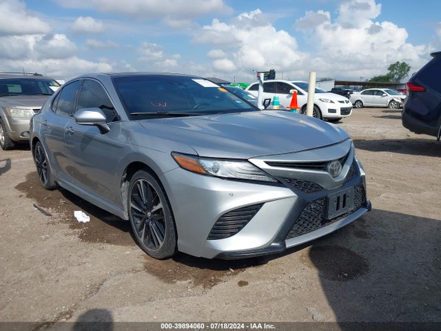 Toyota CAMRY XSE 2018 4T1B61HK7JU087341 головне зображення