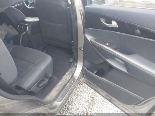 5XYPGDA34GG110435 KIA Sorento 2.4l Lx