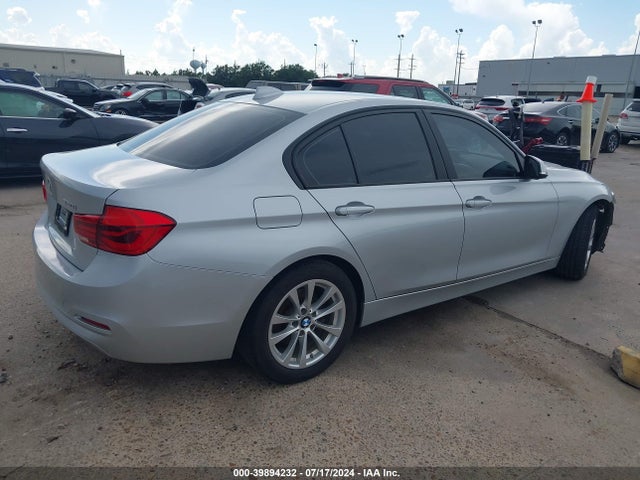 WBA8E1G57GNT36332 BMW 320i