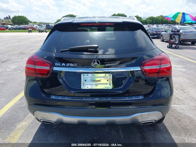 WDCTG4EB3KU020503 Mercedes-Benz GLA 250