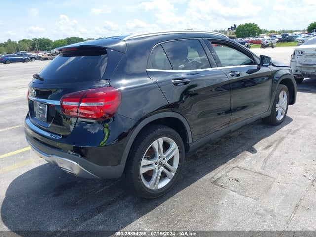WDCTG4EB3KU020503 Mercedes-Benz GLA 250