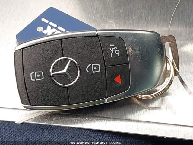 WDD3G4EB4KW022647 Mercedes-Benz A 220