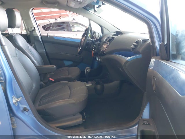 Chevrolet Spark 1lt Auto 2014 KL8CD6S9XEC516235 Image 5