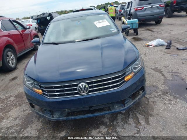 1VWLA7A31KC012815 Volkswagen Passat 2.0t Wolfsburg Edition