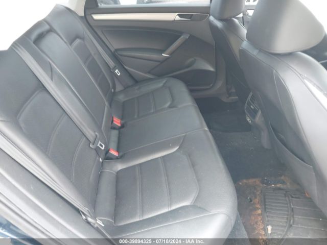 1VWLA7A31KC012815 Volkswagen Passat 2.0t Wolfsburg Edition