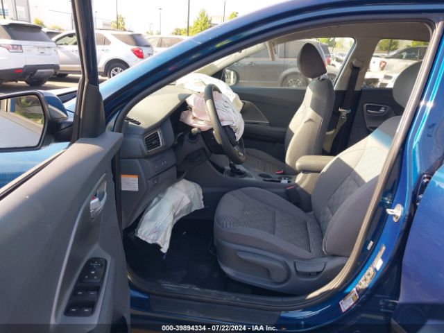 KNDCB3LC4J5212175 KIA NIRO LX