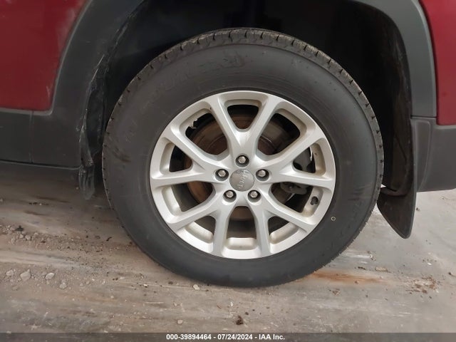 1C4PJMCS5HW649690 Jeep Cherokee Latitude 4x4