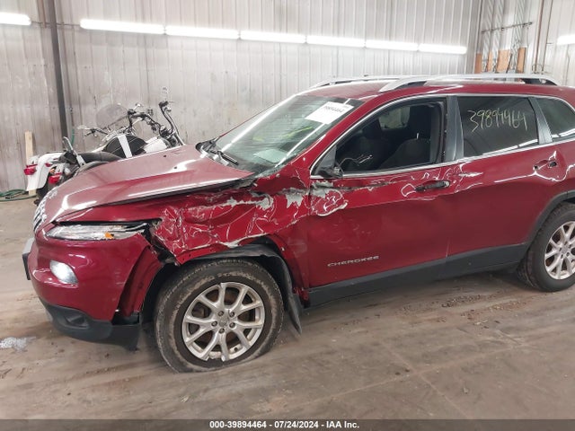 1C4PJMCS5HW649690 Jeep Cherokee Latitude 4x4