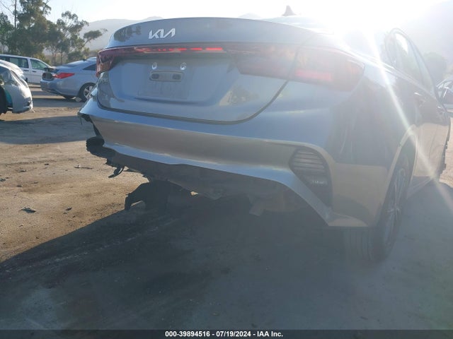 KIA Forte Lxs 2022 3KPF24AD7NE462485 Image 18