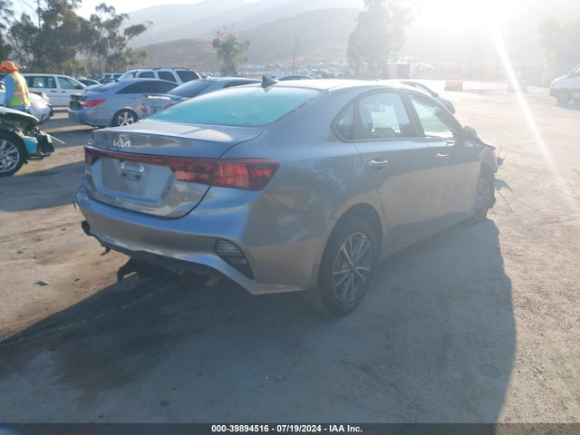 KIA Forte Lxs 2022 3KPF24AD7NE462485 Image 4