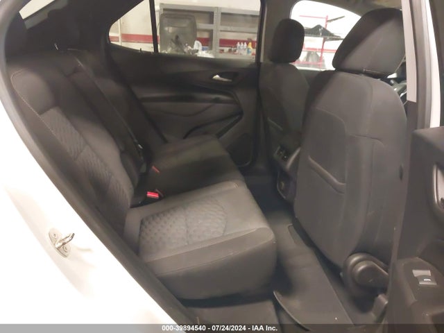 Chevrolet EQUINOX LT 2018 3GNAXSEV6JL375659 Image 8
