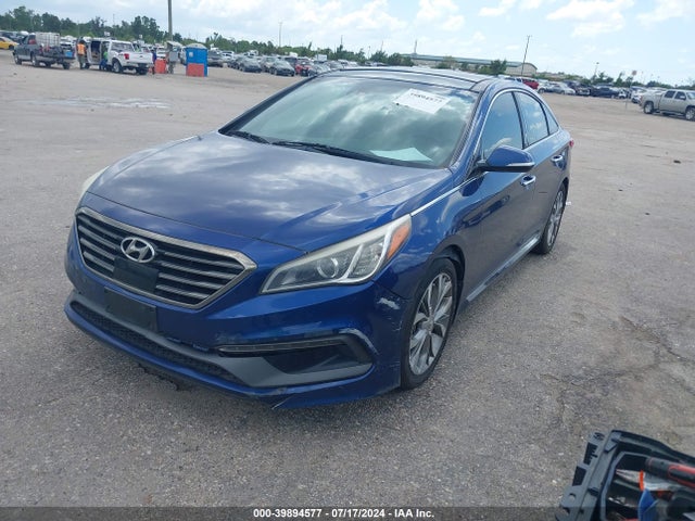 Hyundai Sonata Limited 2.0t 2015 5NPE34AB3FH136879 Image 2