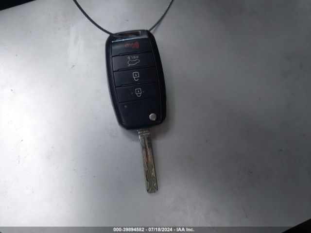 KNDJP3A57H7500249 KIA SOUL +