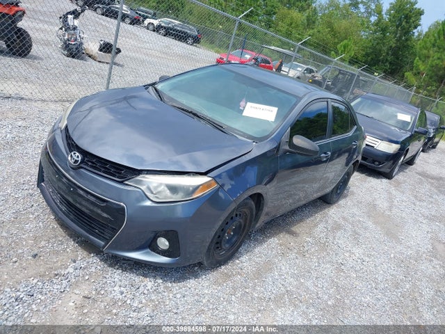 Toyota COROLLA LE 2016 5YFBURHE0GP468702 Image 2