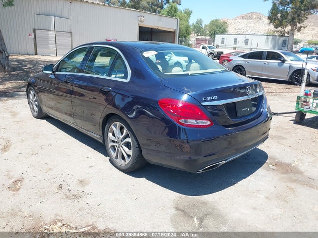 Mercedes-Benz C 300 2018 55SWF4JB0JU273702 Image 3