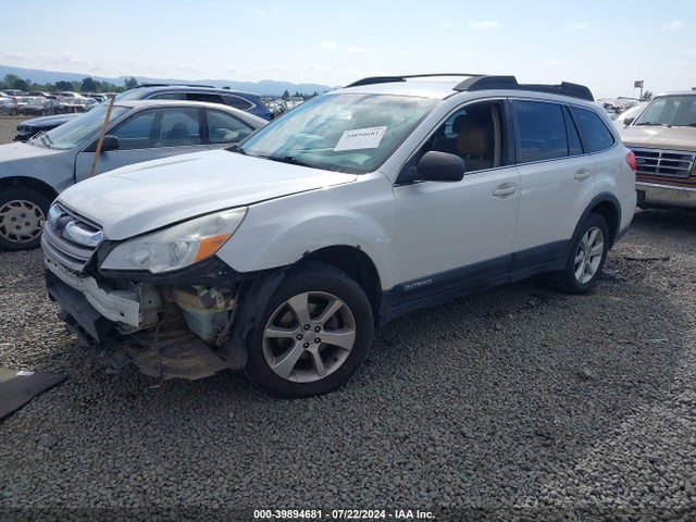 4S4BRBACXE3205121 Subaru Outback 2.5i